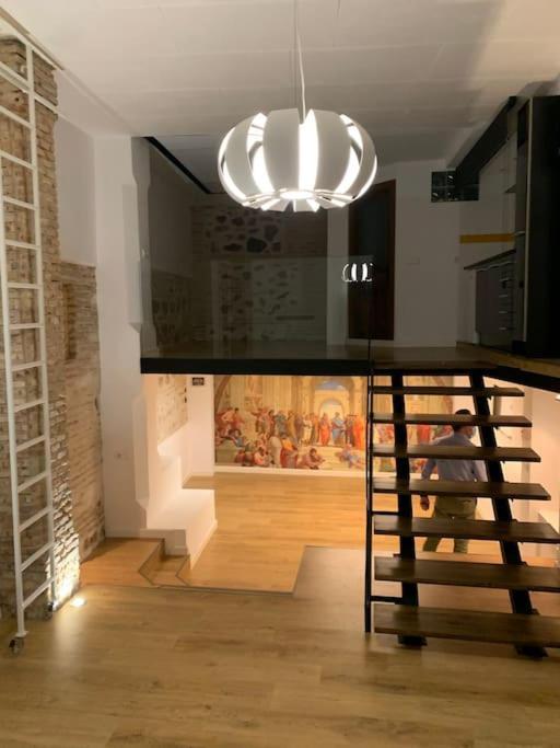 Andimi, Historico. Apartment Toledo