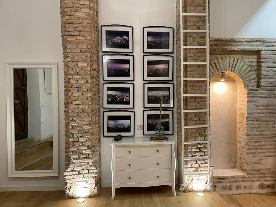 Andimi, Historico. Apartment Toledo